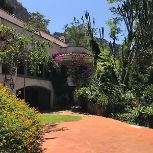 Park House Pensión
