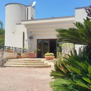 Flora Bed and breakfast
